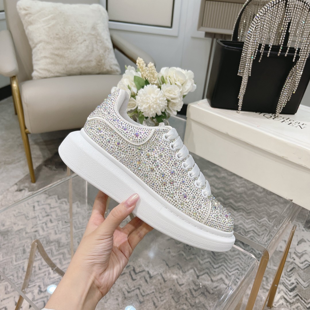 2021SS McQueen Crystal Velvet Shoes with Czech Diamonds, 1:1 Replicas, Sizes 35-41, Sheepskin Lining. - 图片 6
