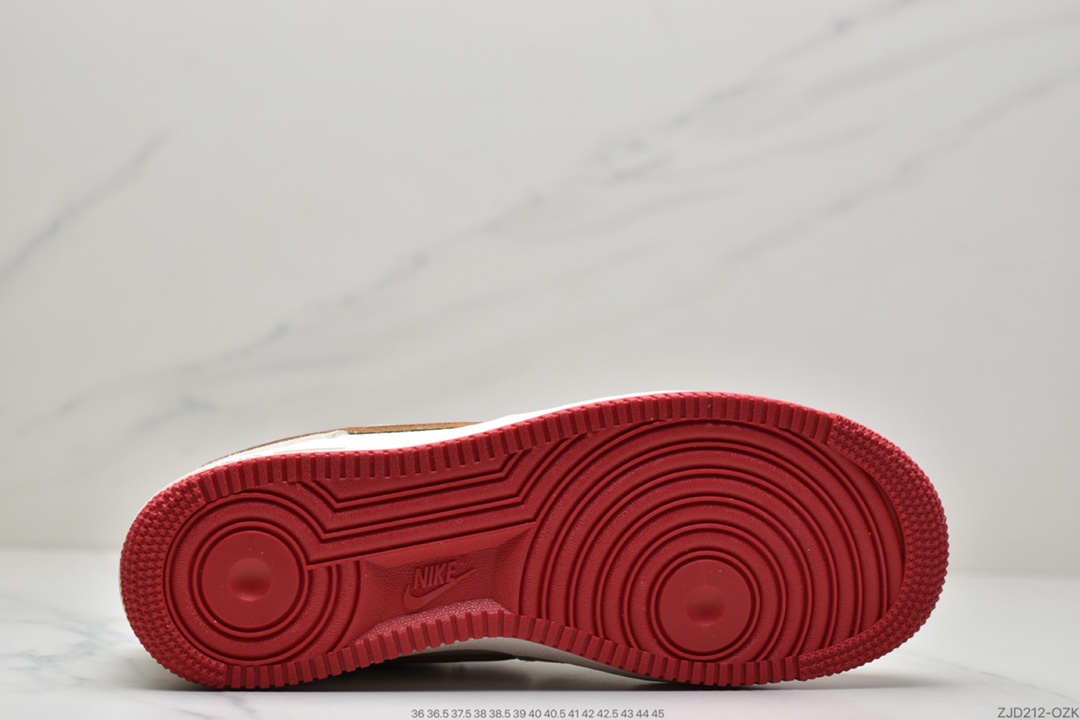240 NIKE Air Force 1 空军一号低帮休闲运动板鞋 QZ3068-226
