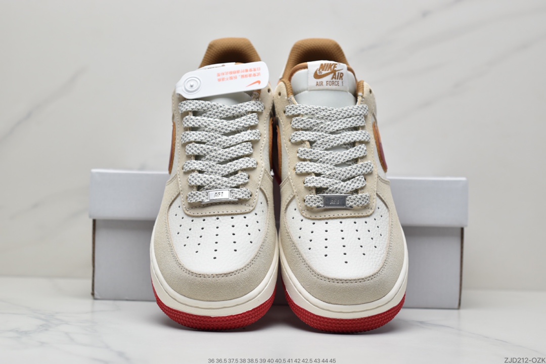 240 NIKE Air Force 1 空军一号低帮休闲运动板鞋 QZ3068-226