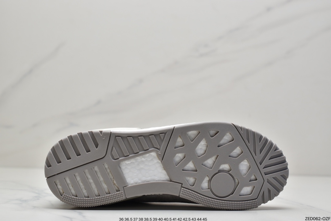 250 Adidas 阿迪达斯 Rivalry RM CHI 三叶草 BOOST中底高帮皮面男女休闲板鞋 F35178
