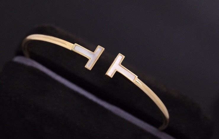 Tiffany & Co. Tiffany T系列：手镯黄金色