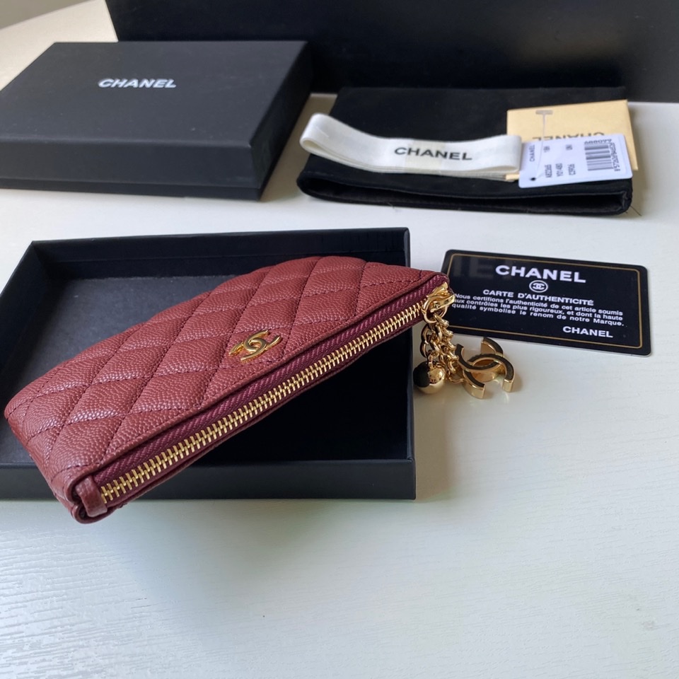 Chanel 升级 吊坠零钱包 皮料五金，菱格纹路. 细节美到淋漓尽致全套包装 尺寸：14×10×1cm