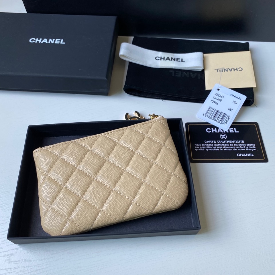 Chanel 升级版小香吊坠零钱包 款号A50168 皮料五金