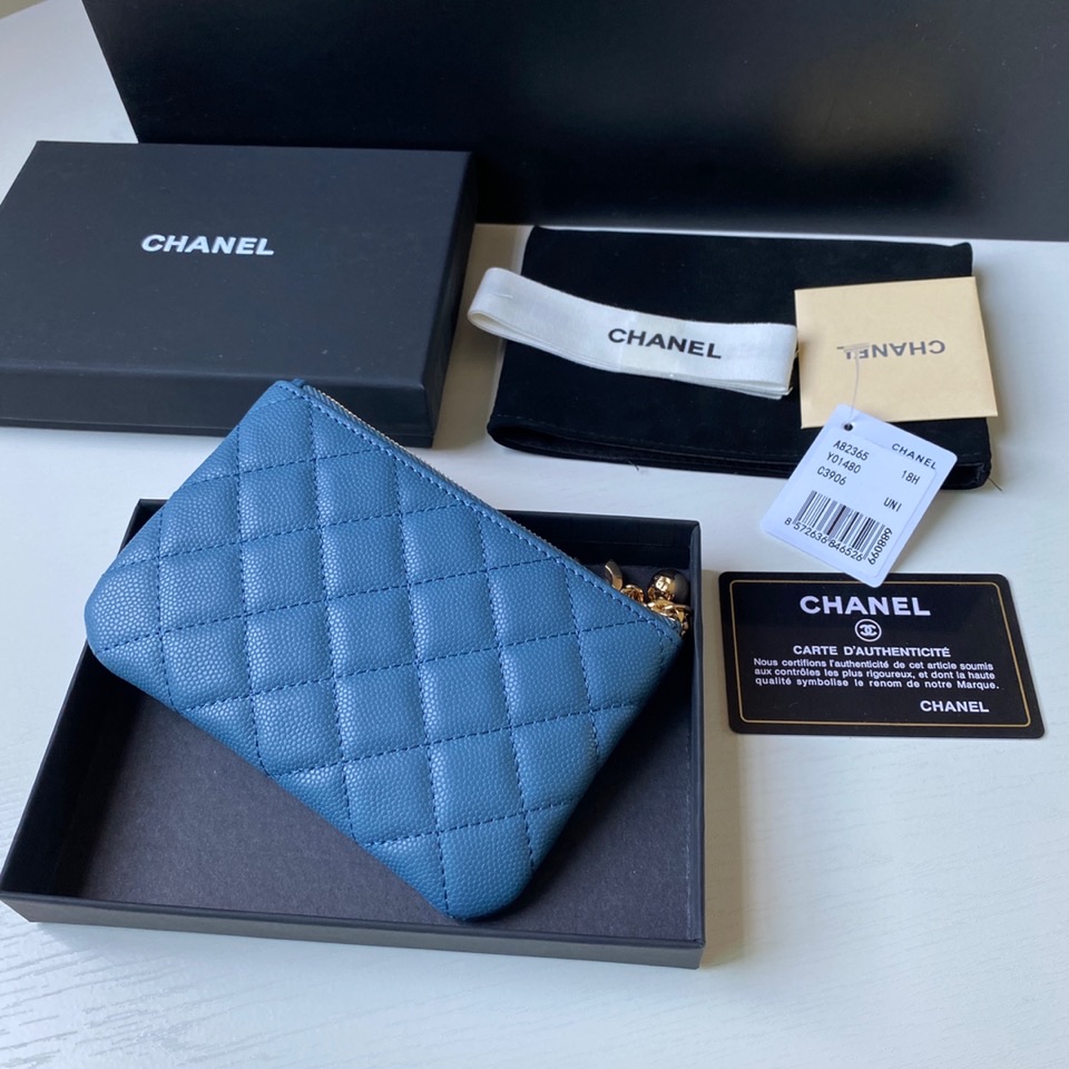 Chanel 升级版小香吊坠零钱包 款号A50168 皮料五金