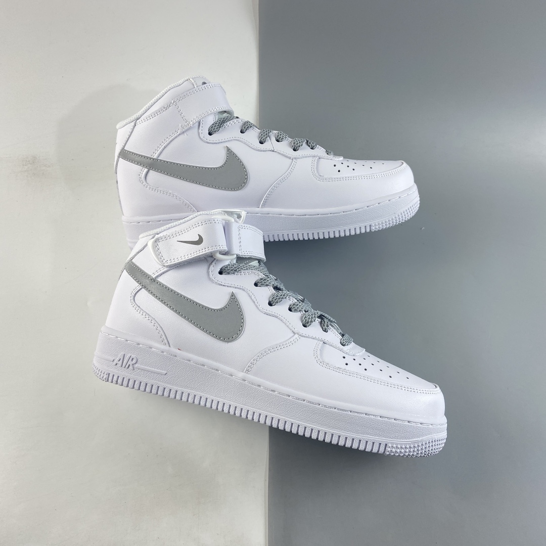 P240  NIKE Air Force 1’07 AF1 Mid 空军一号UN2.0全白满天星中邦板鞋 366731-606