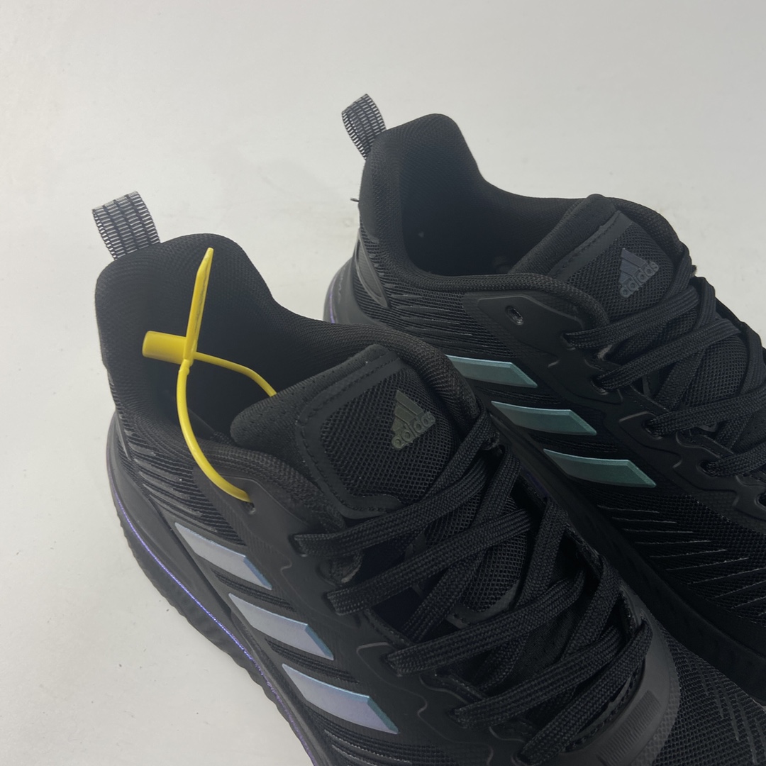 P180 Adidas  Alphamagma 阿迪2021新款运动健身轻便休闲跑鞋  GV7917