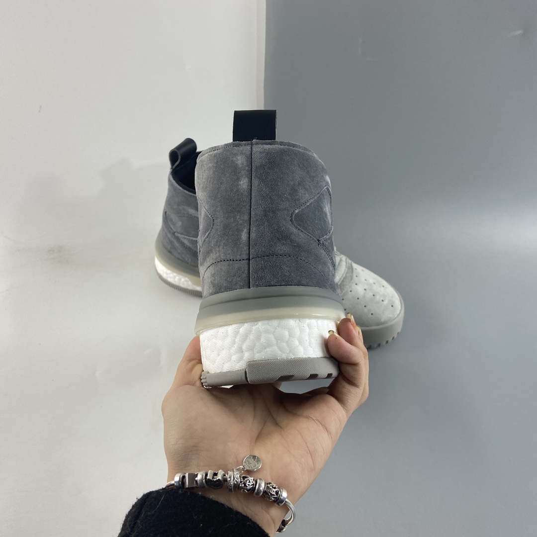 P240  Adidas  Rivalry RM Chi Boost 条纹撞色厚底高帮休闲板鞋 F35097