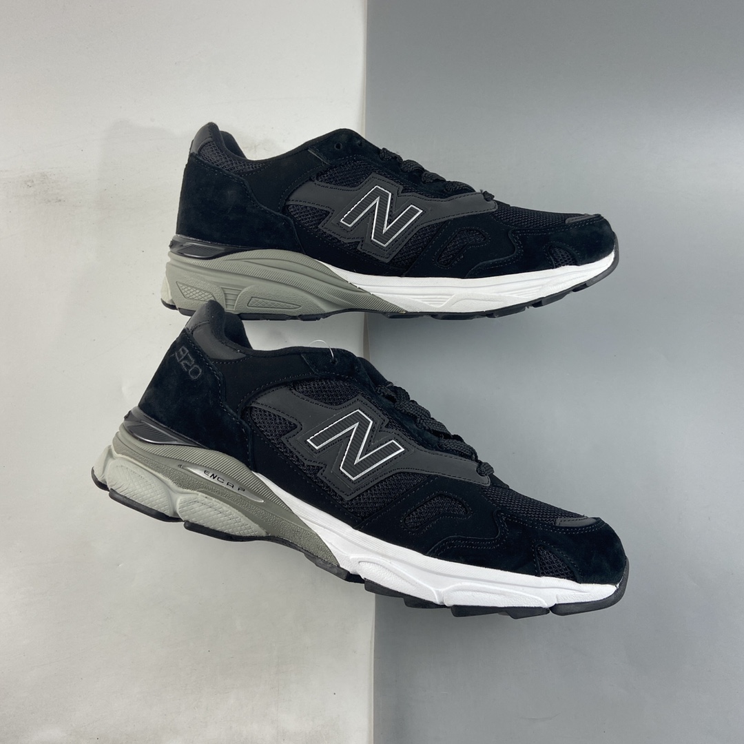 P240  New Balance M920系列 复古老爹风休闲运动慢跑鞋 M920KR