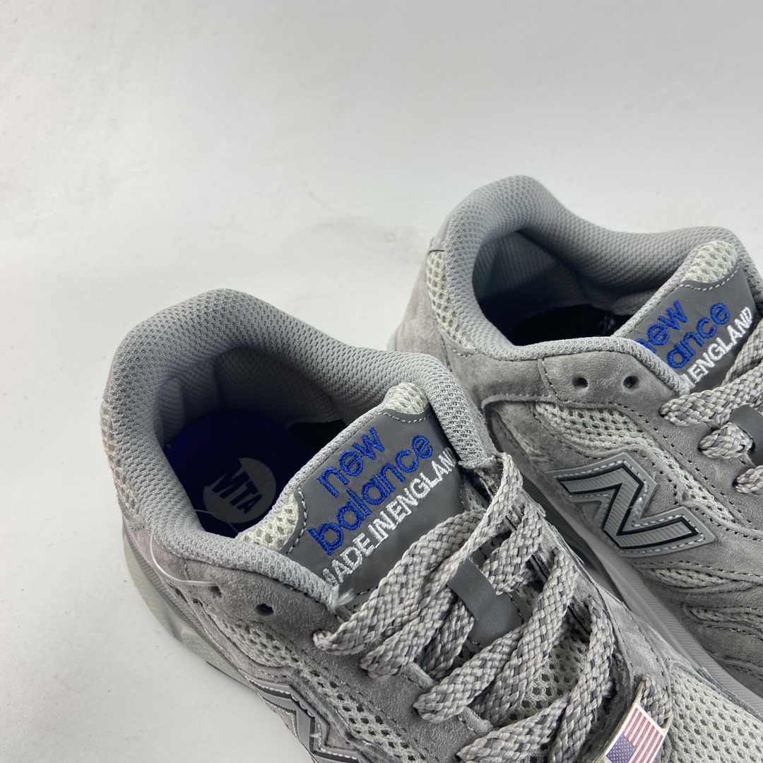 P240  New Balance M920系列复古老爹风休闲运动慢跑鞋 W920MTA