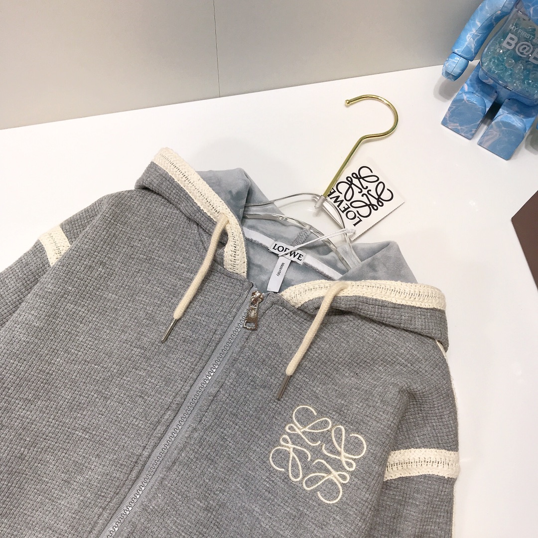 Child Loewey in 110-160 cm Size Receives Gift Bags with Cotton Outfit - 图片 5