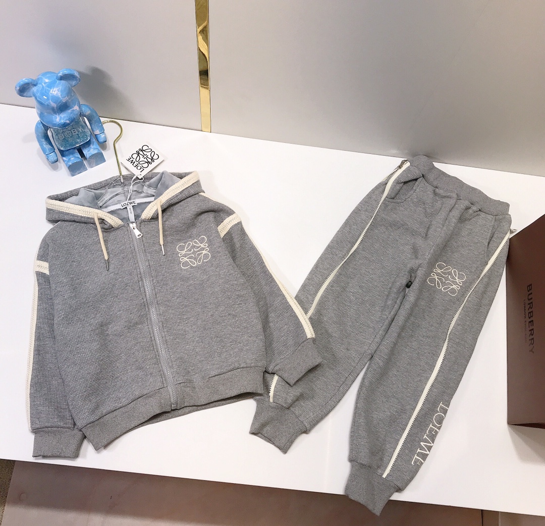 Child Loewey in 110-160 cm Size Receives Gift Bags with Cotton Outfit - 图片 2