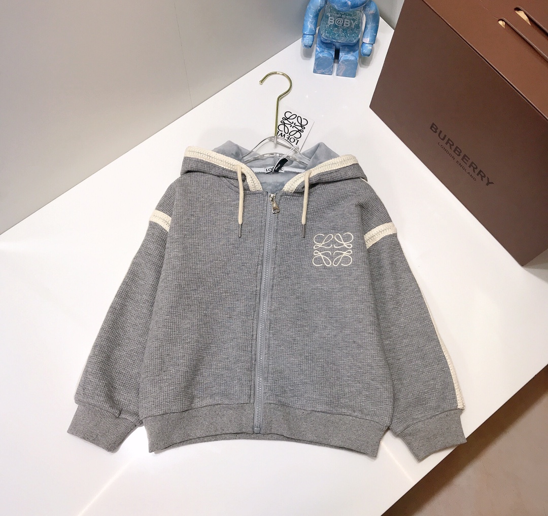 Child Loewey in 110-160 cm Size Receives Gift Bags with Cotton Outfit - 图片 4