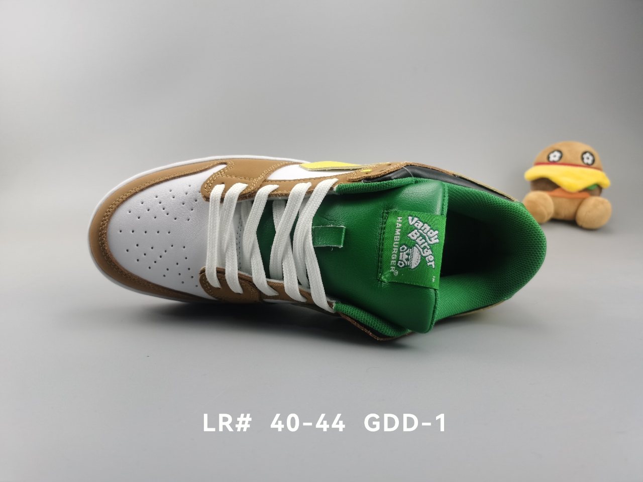 Hamburger Vandy Burger 莆田制造 汉堡包主题限定运动鞋 低帮板鞋 牛皮材质 附毛绒手办 尺码见图