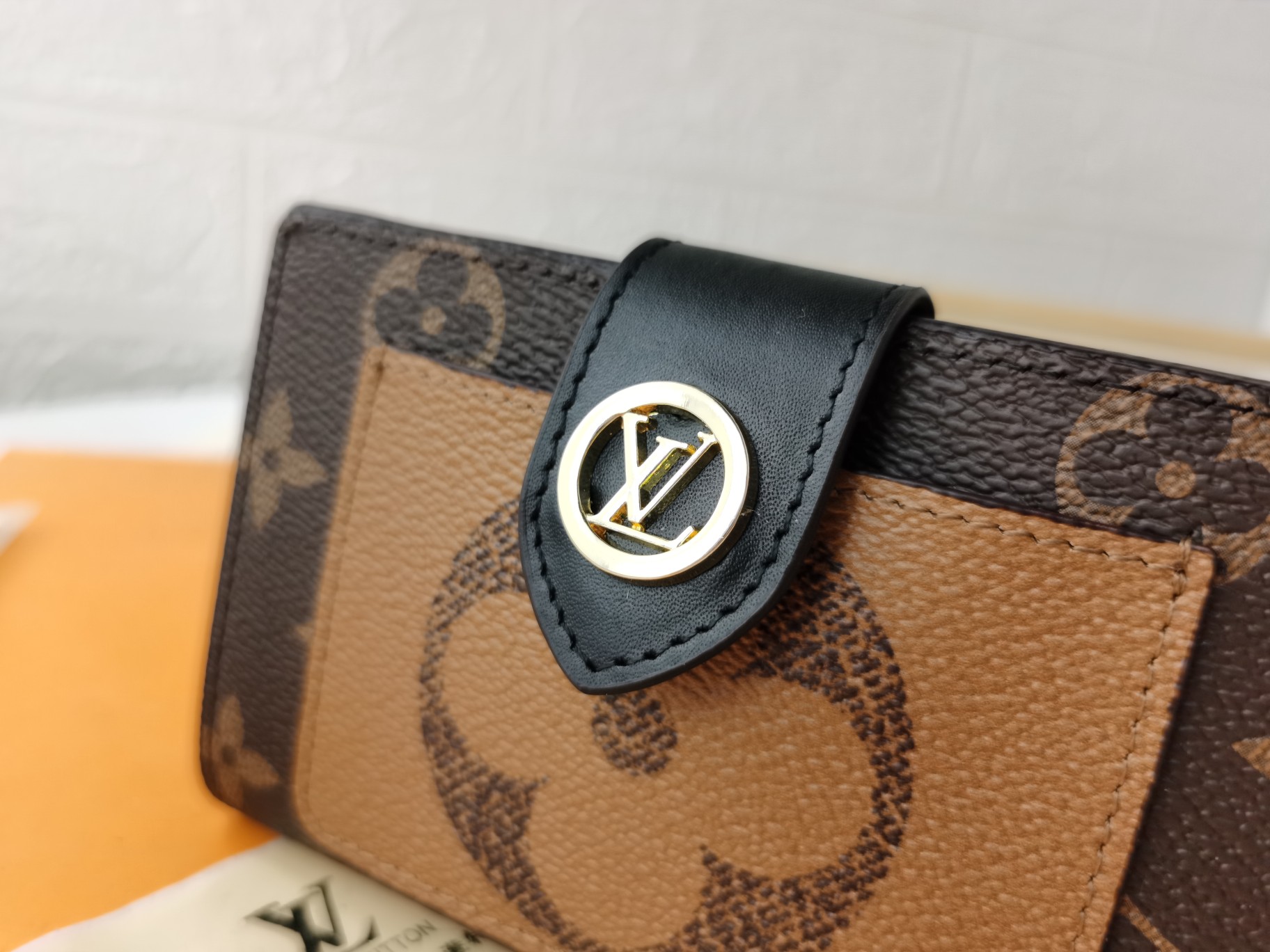 Louis Vuitton Juliette 財布 - コンパクトデザインと高品質素材