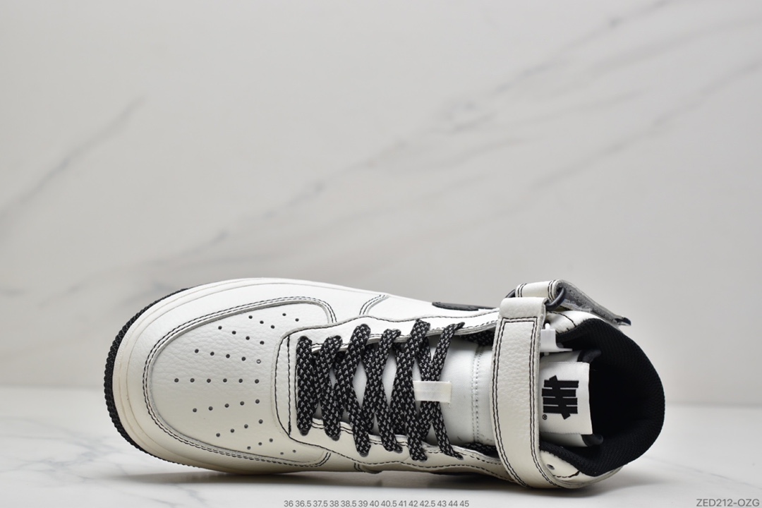 260 耐克Nike Air Force 1 Low  空军一号低帮百搭休闲运动板鞋UN8802