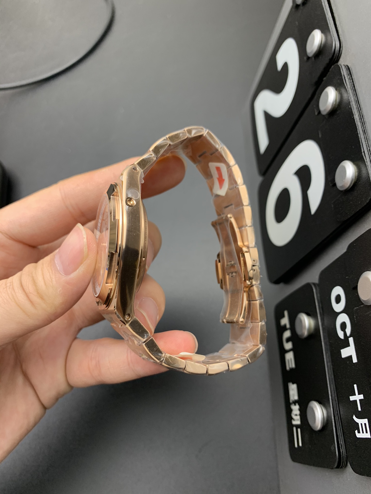 Vacheron Constantin 8F 纵横四海月相