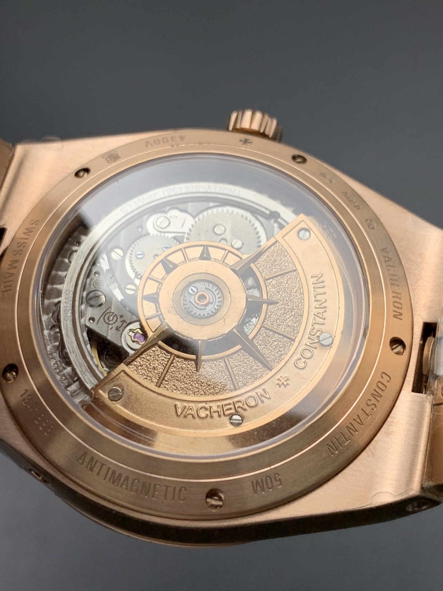 Vacheron Constantin 8F 纵横四海月相