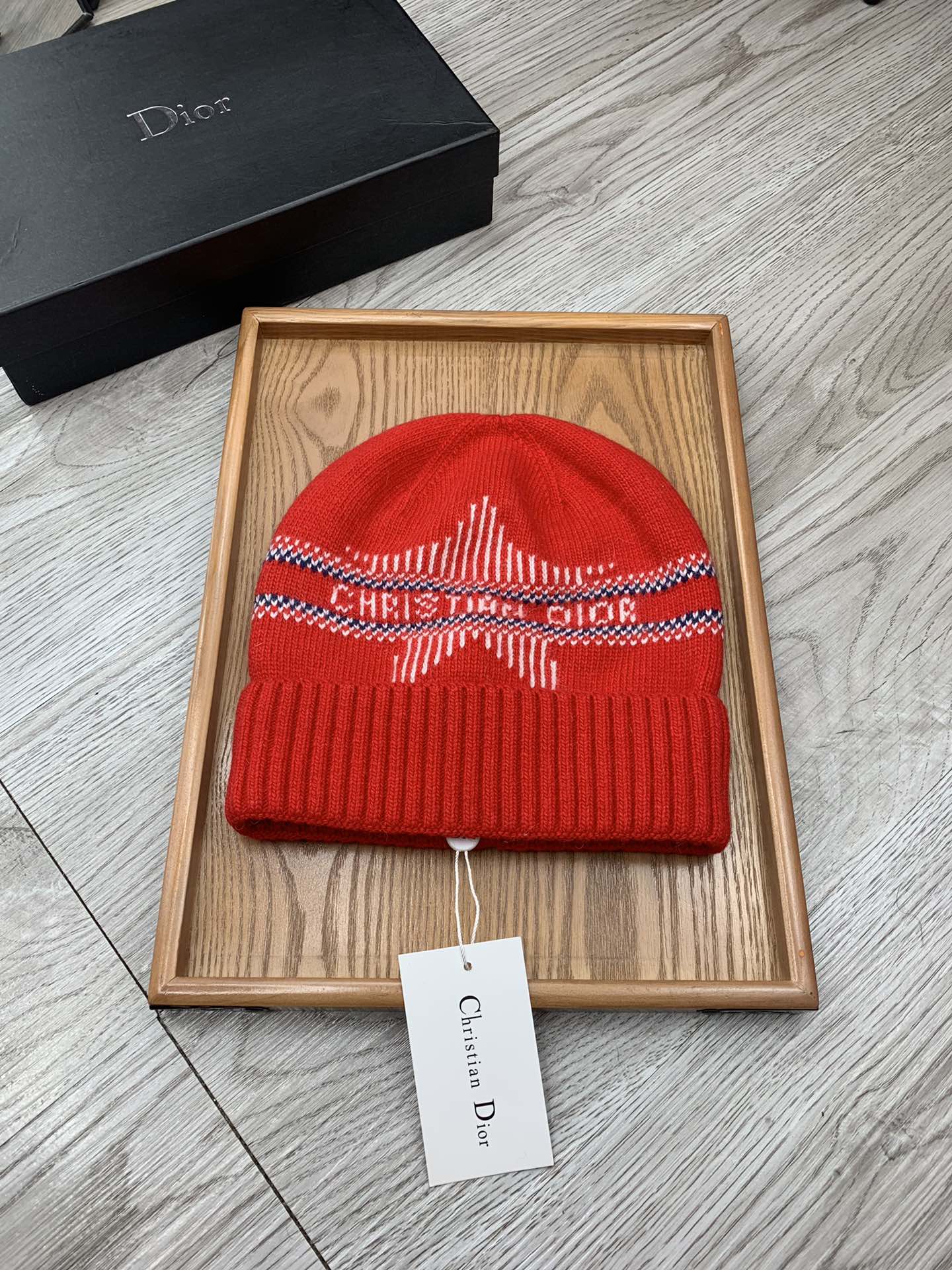 🌹。D家。【羊毛单帽】客供小羊毛！珍贵典藏的灵魂帽子！客供色纱.每个颜色都非常好看！经典！手感软腻.70