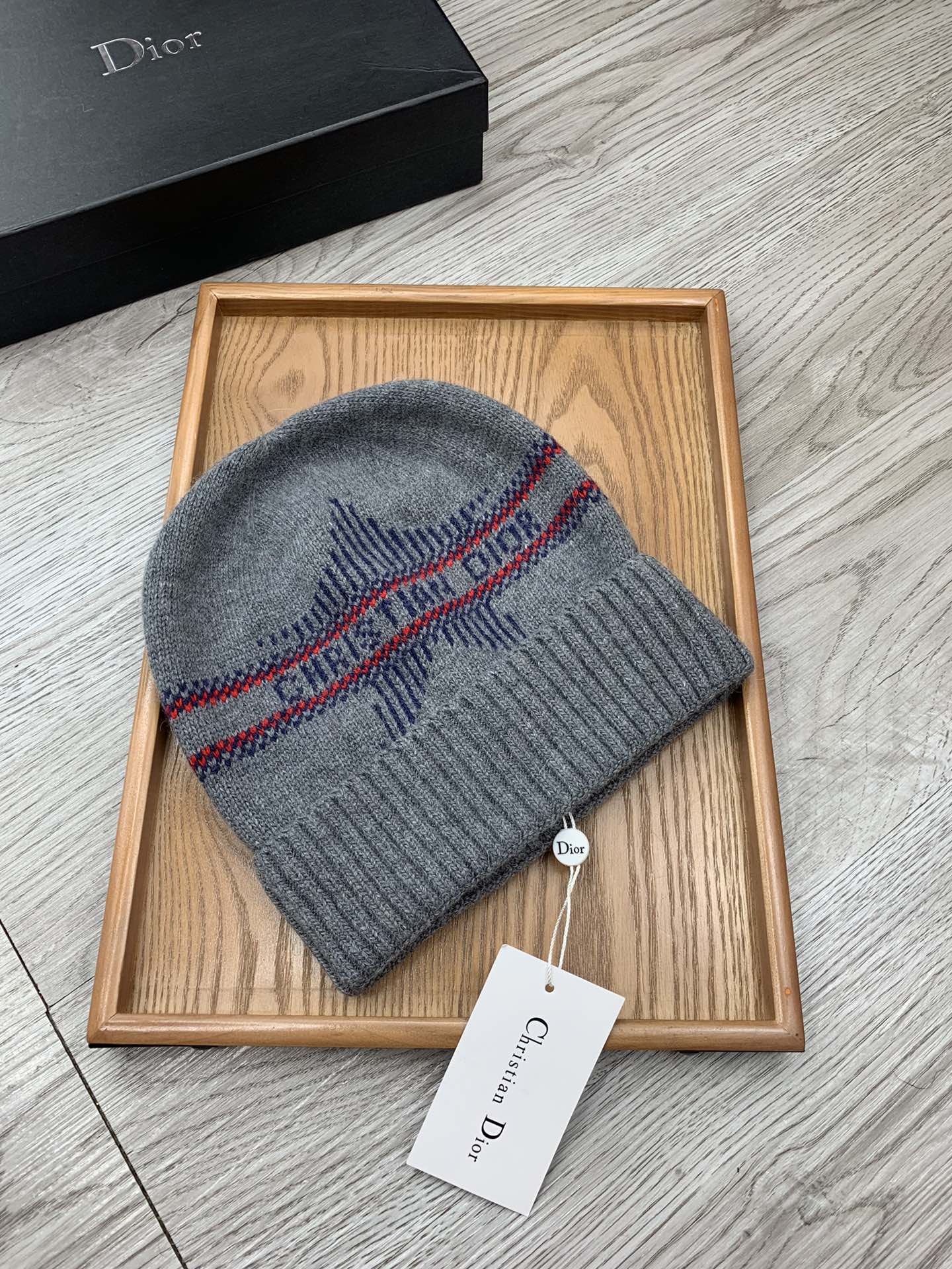 🌹。D家。【羊毛单帽】客供小羊毛！珍贵典藏的灵魂帽子！客供色纱.每个颜色都非常好看！经典！手感软腻.70