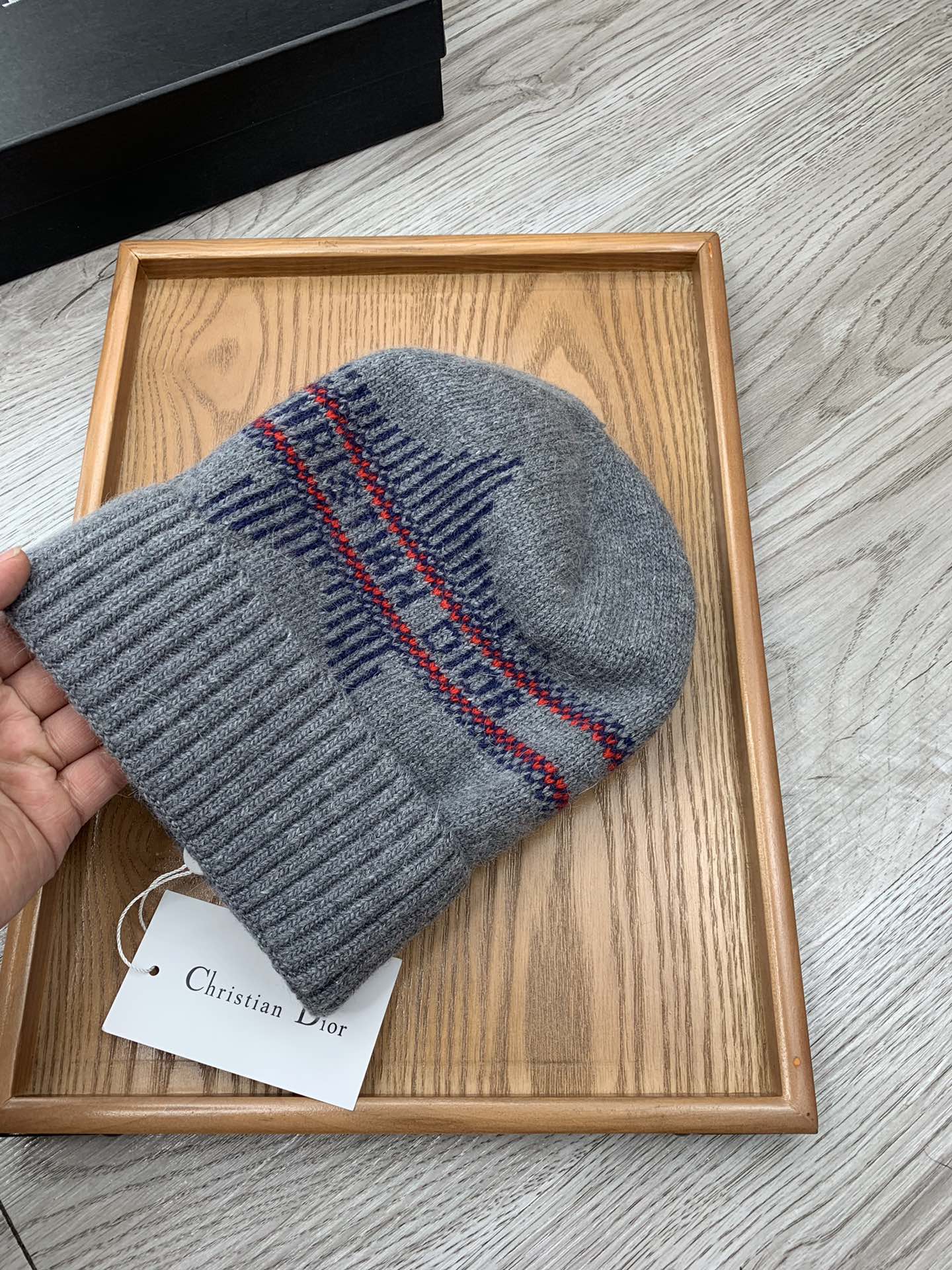 🌹。D家。【羊毛单帽】客供小羊毛！珍贵典藏的灵魂帽子！客供色纱.每个颜色都非常好看！经典！手感软腻.70