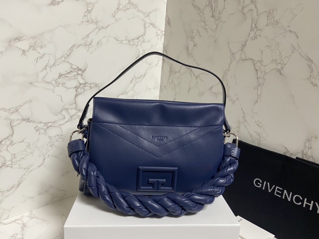 Givenchy纪梵希专柜最新款柔软大包ID93登场zp17620！市场上根本看不到同款的设计不会撞包！