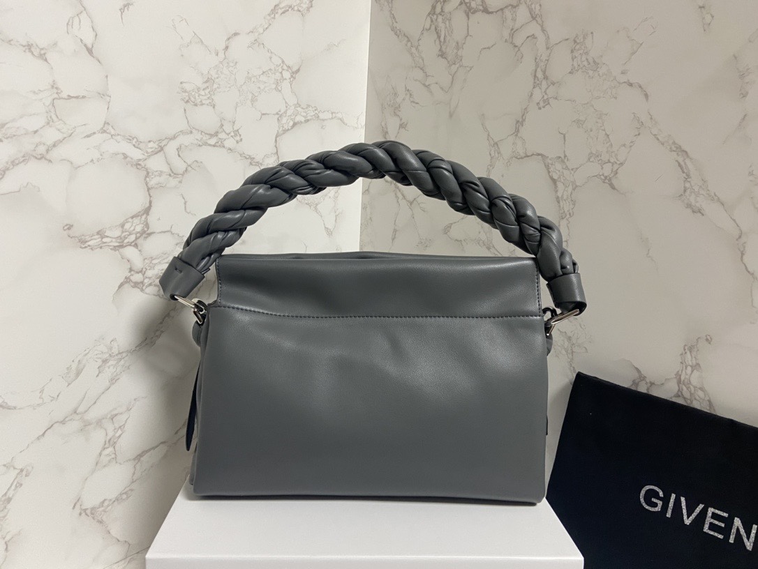 Givenchy纪梵希专柜最新款柔软大包ID93登场zp17620！市场上根本看不到同款的设计不会撞包！