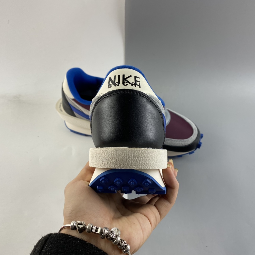 P280  Sacai x NIKE VaporWaffle 2.0 华夫2.0走秀款休闲鞋 DJ4877-600