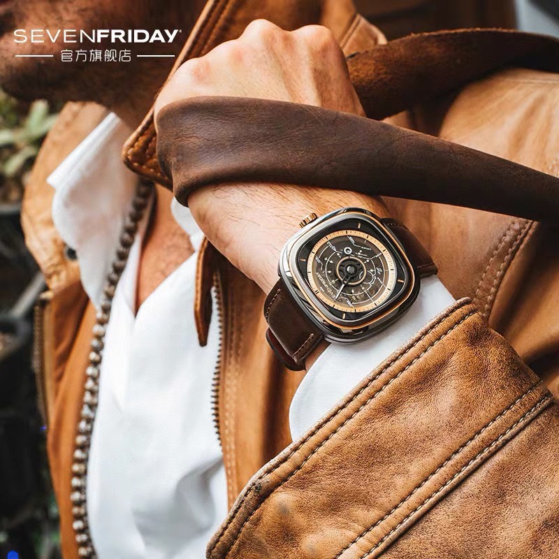 Часы SevenFriday