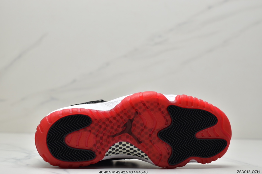 320 Air Jordan 11 “Concord”AJ11高帮运动实战篮球鞋“21版黑大魔王”378037-061-莆田鞋,莆田鞋货源,高仿鞋,高仿鞋货源,安福档口,莆田高仿鞋,莆田鞋批发,高仿鞋批发,莆田高仿运动鞋,高仿运动鞋,莆田运动鞋 320 Air Jordan 11 “Concord”AJ11高帮运动实战篮球鞋“21版黑大魔王”378037-061