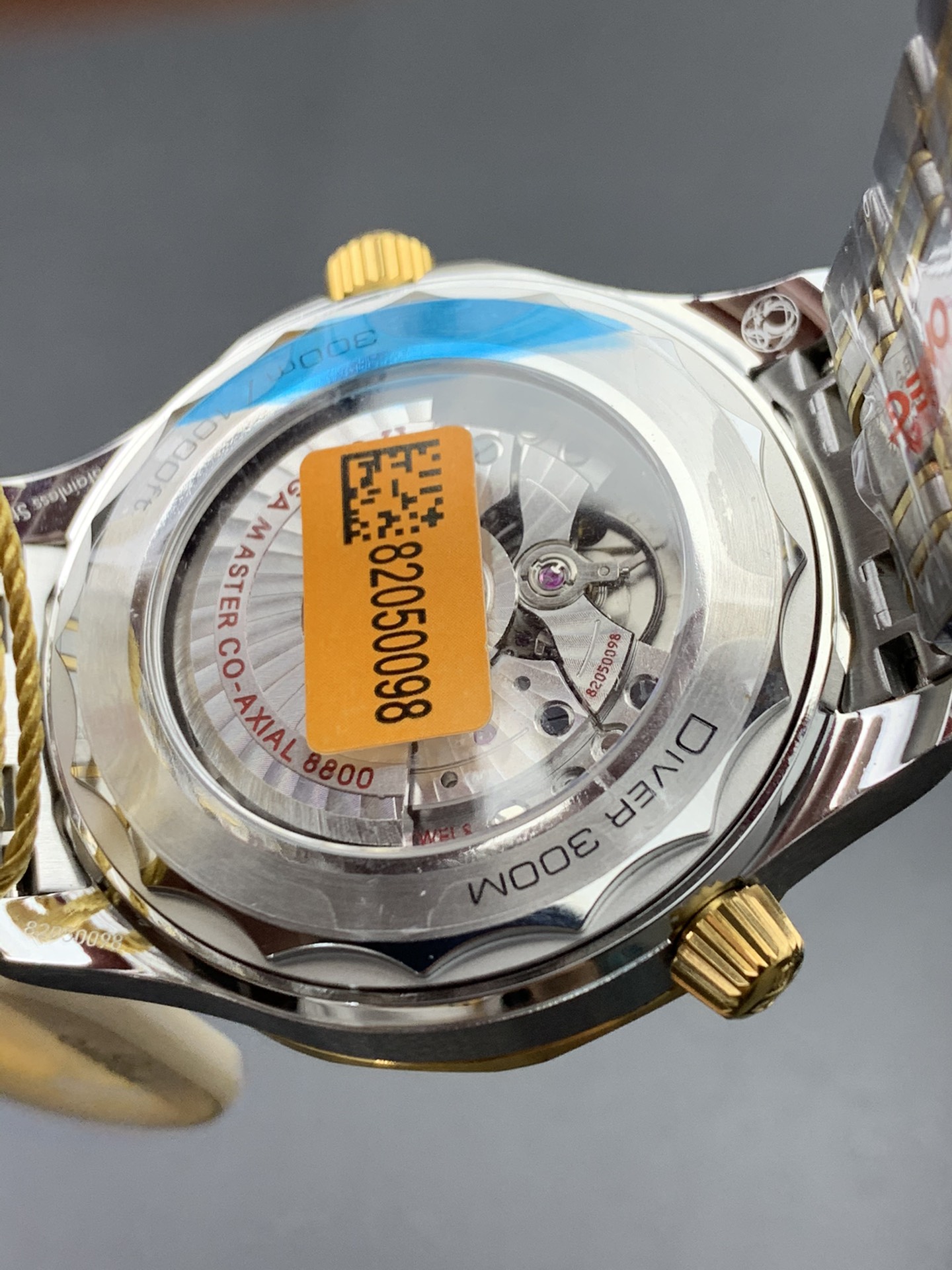 Omega OR 间金蓝海马