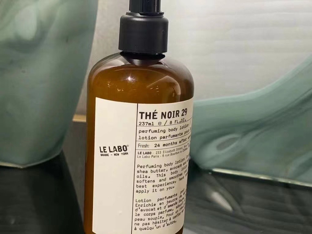 Le Labo BERGAMOTE 22 Perfuming Body Lotion - 237ml 6 i1635303663 4027 5