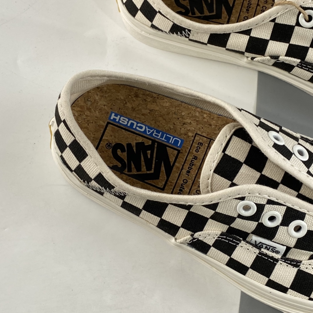 P130 Vans Eco Theory 环保系列  最新环保材料以自然理念出发 VN0A3MU642E