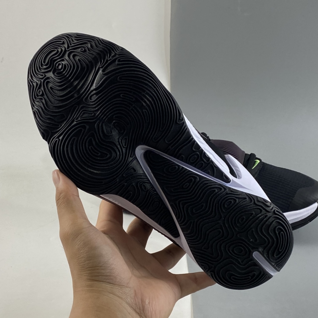 P240  NIKE Zoom Freak 3 EP XY 字母哥3休闲实战篮球鞋 DA0695-001