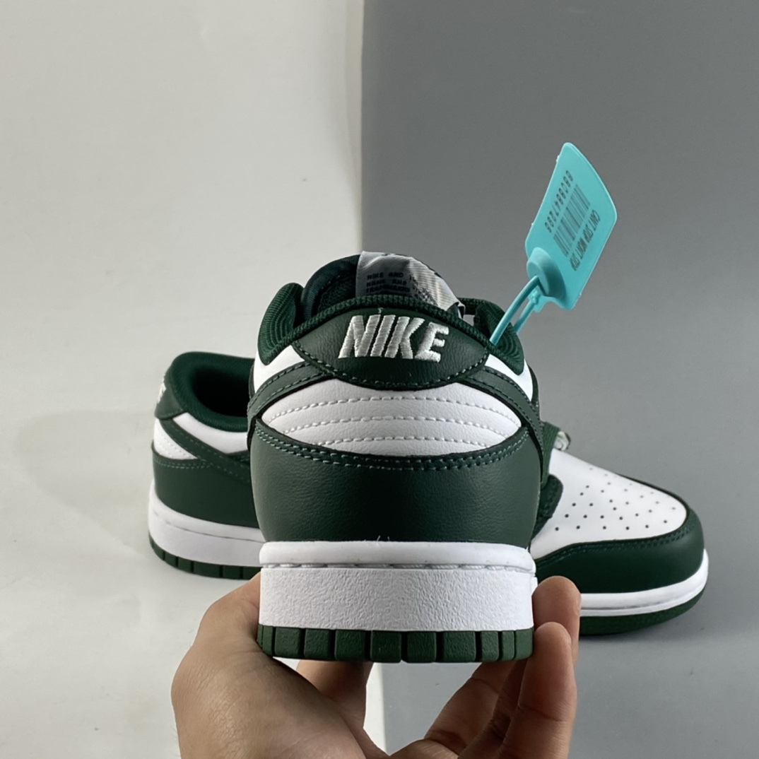 220  NIKE SB Dunk Low 扣篮系列低帮休闲运动滑板鞋 DD1391-101