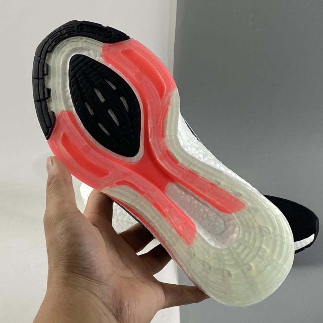 P240  Adidas  Ultra Boost 22 Consortium 阿迪达斯新款8.0厚底爆米花跑鞋 GX3060