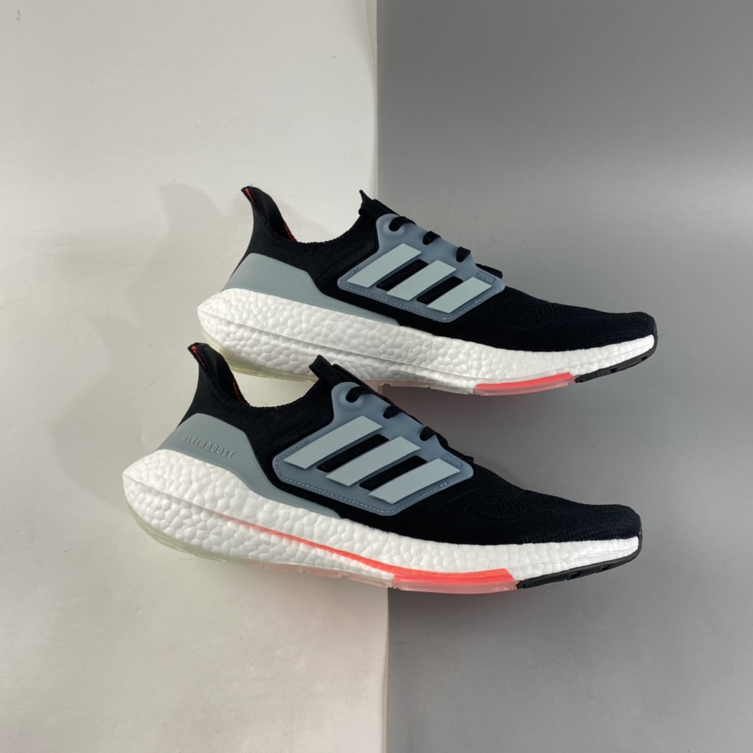 P240  Adidas  Ultra Boost 22 Consortium 阿迪达斯新款8.0厚底爆米花跑鞋 GX3060