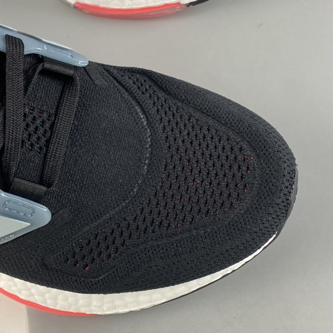P240  Adidas  Ultra Boost 22 Consortium 阿迪达斯新款8.0厚底爆米花跑鞋 GX3060