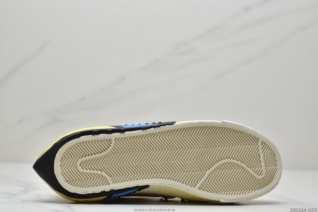 320 Off-White x Nike Blazer Low 黑色皮革 DH7863-100