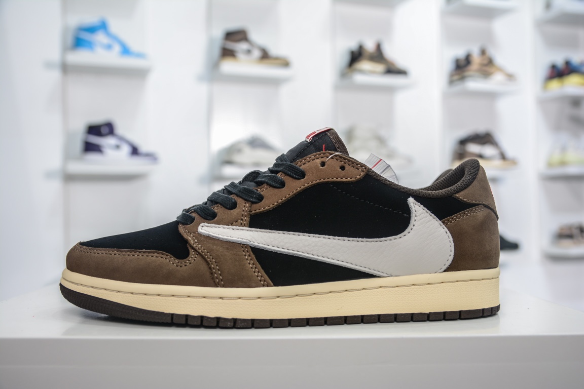 结算 G0 Dt纯原版本Travis Scott x Jordan 1 low AJ 1 OG 倒钩 反钩鬼脸低帮 客订原厂皮料 纹路质感和光线感与原这鞋一致 原鞋数据开发 原版后跟刺绣 拉帮线注胶孔