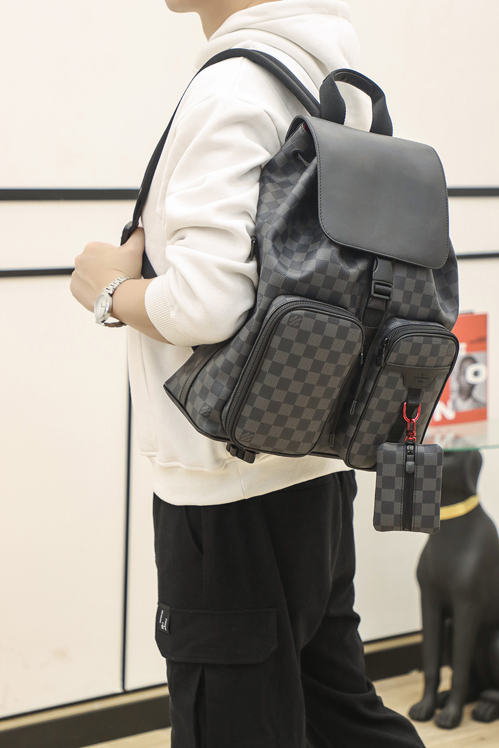 LV N40279 UTILITY BACKPACK