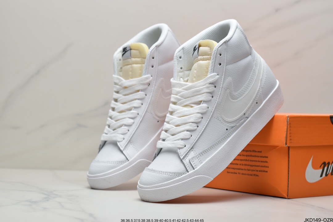 160 耐克Nike Blazer Mid 77 Vintage 休闲运动板鞋DA4651-100