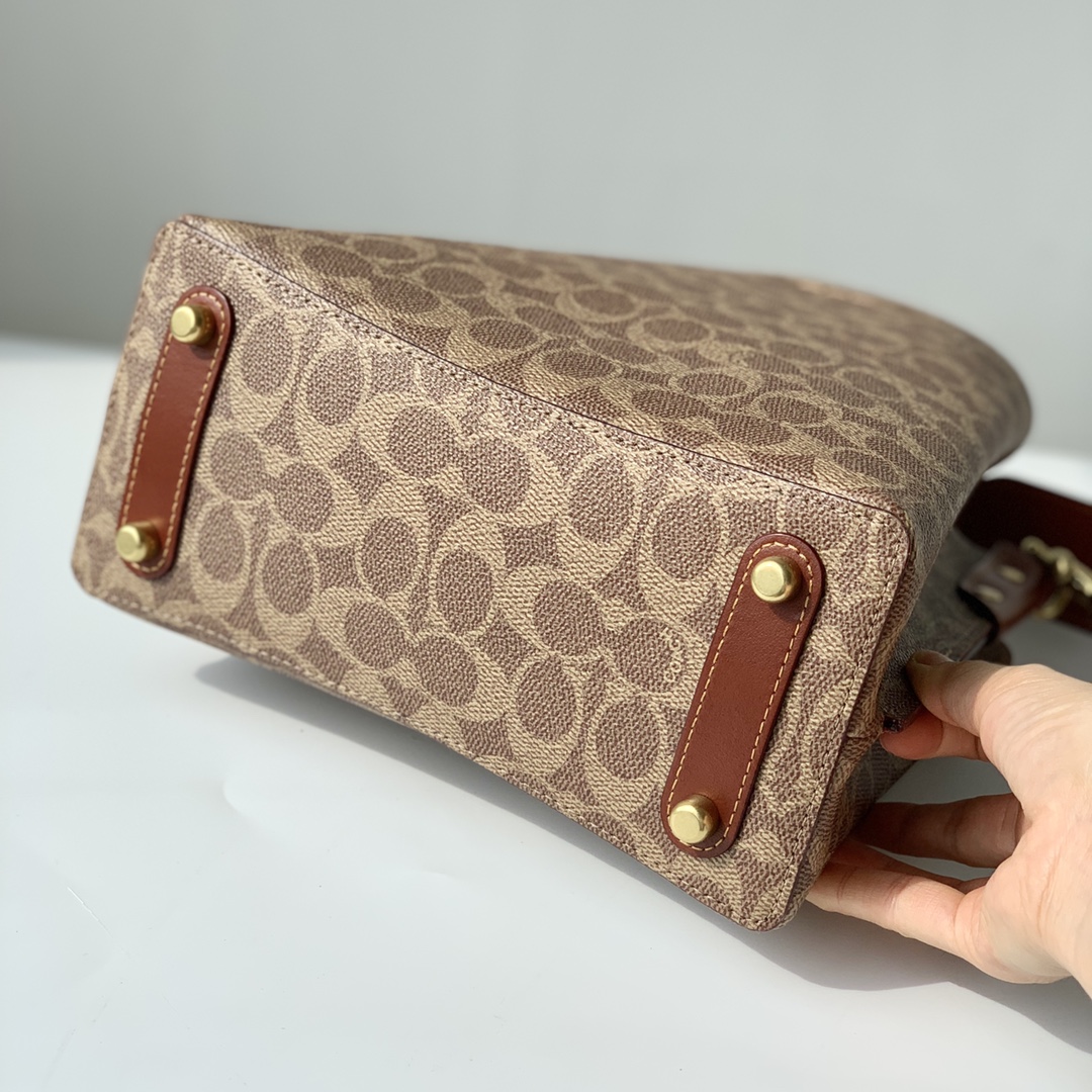 Coach ～纯原 coach蔻驰C3890 标志帆布WILLOW水桶包，印花老花单肩斜挎包