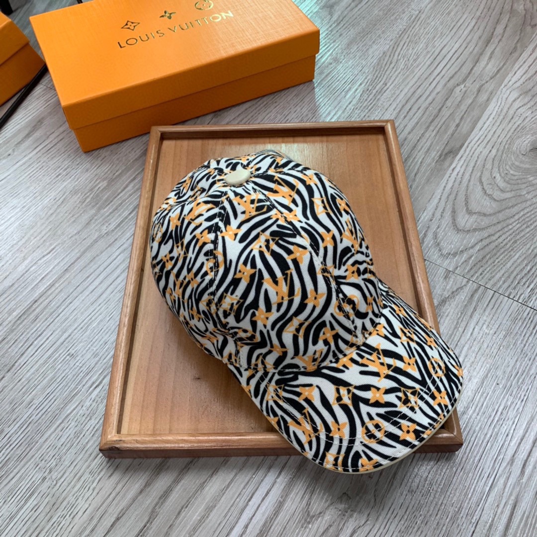 High-End Fashion Hats: Quality Details in Every Hat, Made with Heart - 图片 3