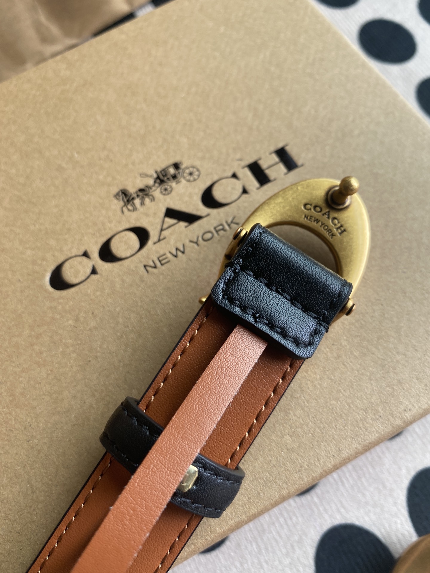 Coach ～新款 到货了coach蔻驰F83960腰带——终于