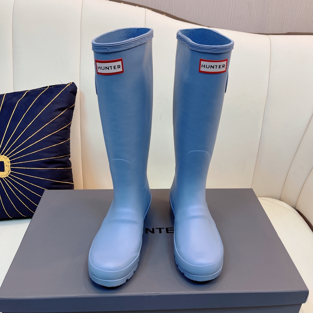 2021 British Royal Brand Rain Boots for Cold Weather with Slurry-Resistant Soles