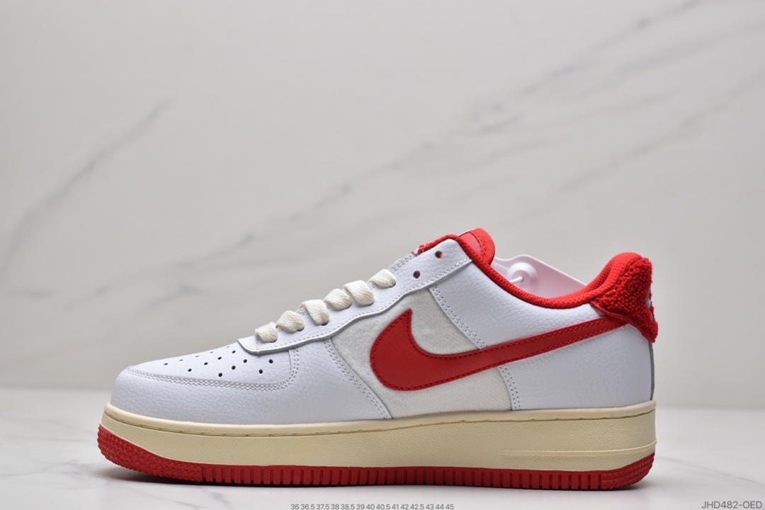 190 NIKE Air Force 1 空军一号低帮休闲运动板鞋 DO5220-161