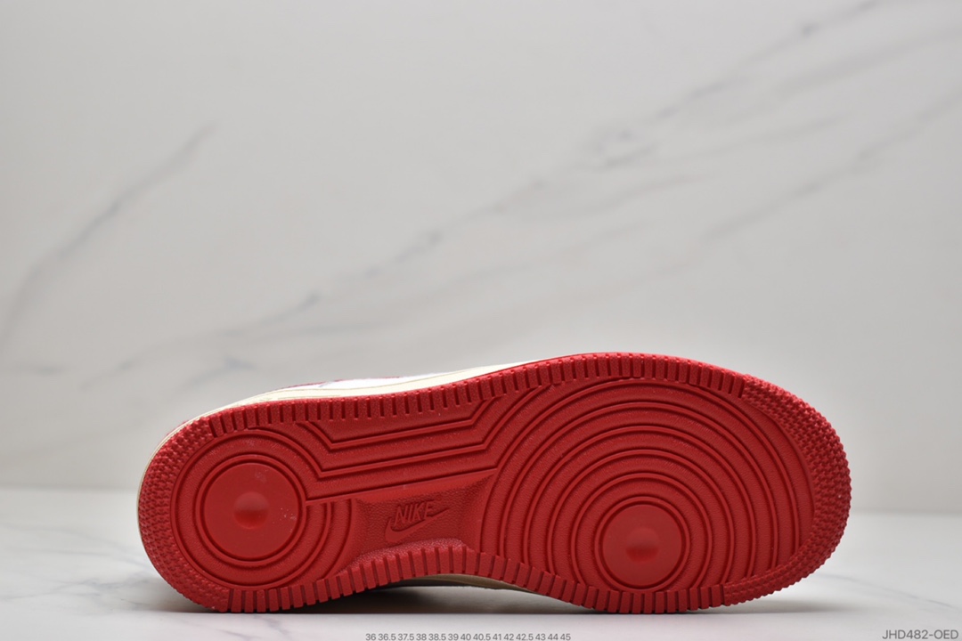 190 NIKE Air Force 1 空军一号低帮休闲运动板鞋 DO5220-161