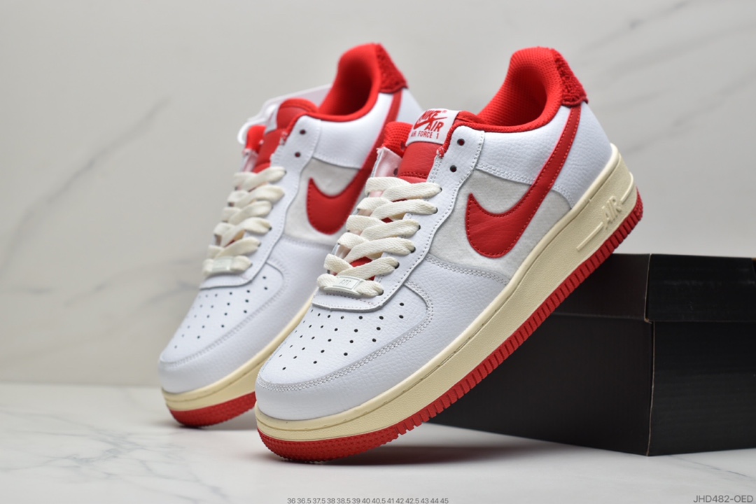190 NIKE Air Force 1 空军一号低帮休闲运动板鞋 DO5220-161