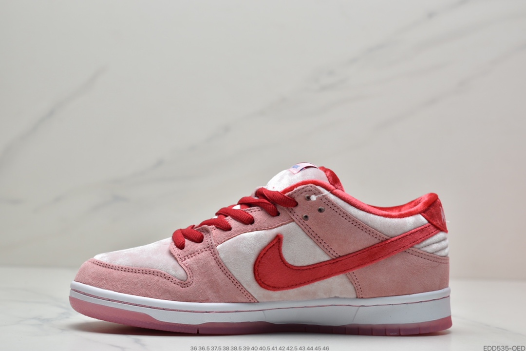 340 StrangeLove x Nike SB Dunk Low”Valentine’s Day”扣篮系列低帮经典百搭休闲运动板鞋CT2552-800-莆田鞋,莆田鞋货源,高仿鞋,高仿鞋货源,安福档口,莆田高仿鞋,莆田鞋批发,高仿鞋批发,莆田高仿运动鞋,高仿运动鞋,莆田运动鞋 340 StrangeLove x Nike SB Dunk Low”Valentine’s Day”扣篮系列低帮经典百搭休闲运动板鞋CT2552-800