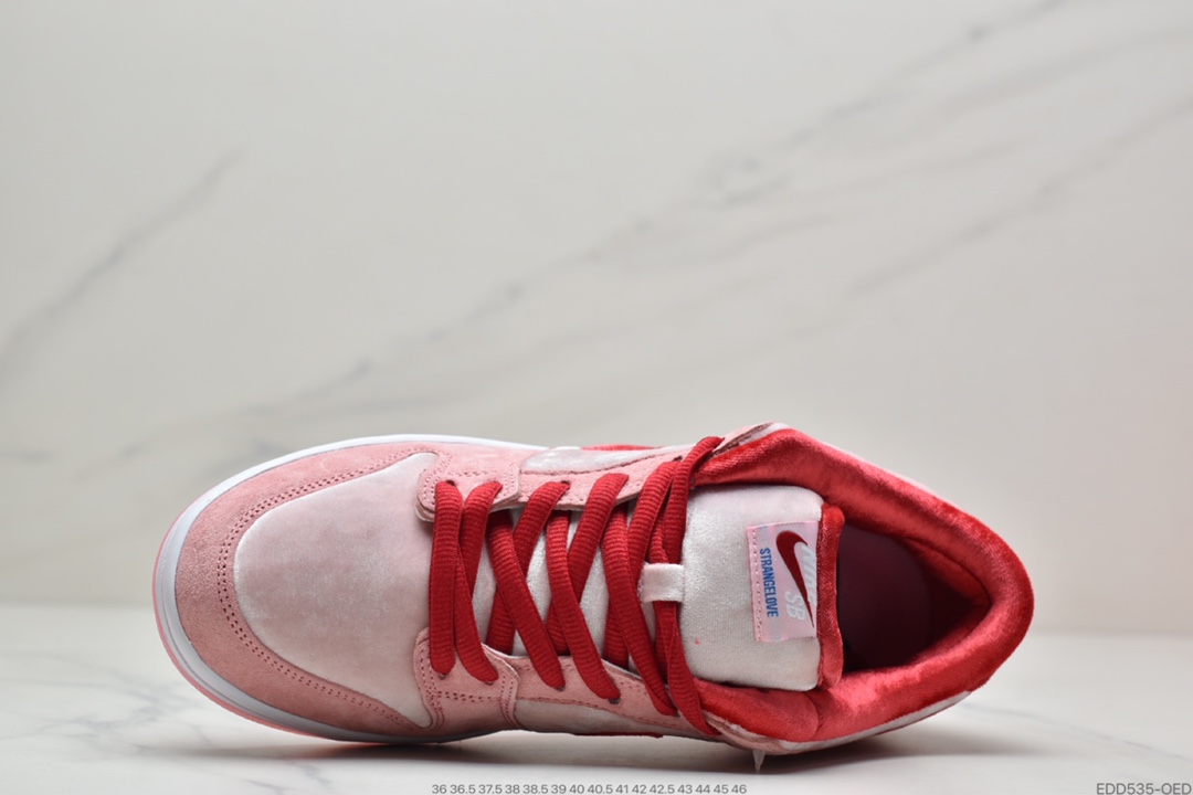 340 StrangeLove x Nike SB Dunk Low”Valentine’s Day”扣篮系列低帮经典百搭休闲运动板鞋CT2552-800-莆田鞋,莆田鞋货源,高仿鞋,高仿鞋货源,安福档口,莆田高仿鞋,莆田鞋批发,高仿鞋批发,莆田高仿运动鞋,高仿运动鞋,莆田运动鞋 340 StrangeLove x Nike SB Dunk Low”Valentine’s Day”扣篮系列低帮经典百搭休闲运动板鞋CT2552-800